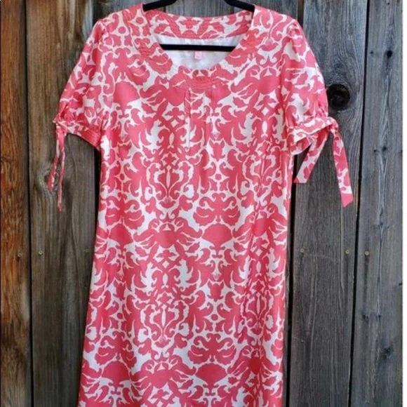 Stunning Lilly Pulitzer silk pink white crab dress - Picture 1 of 8